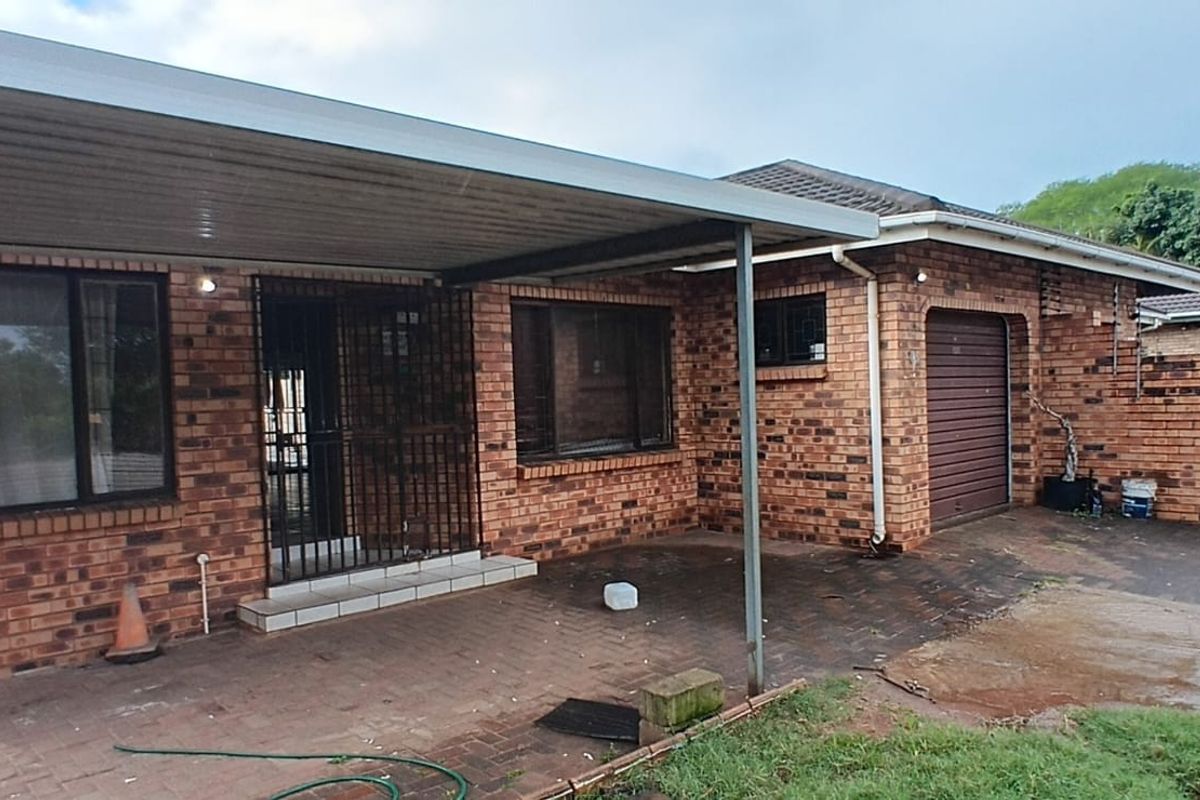 3 Bedroom Duet to Rent in Birdswood , Richards Bay, KwaZulu Natal - Photo 2