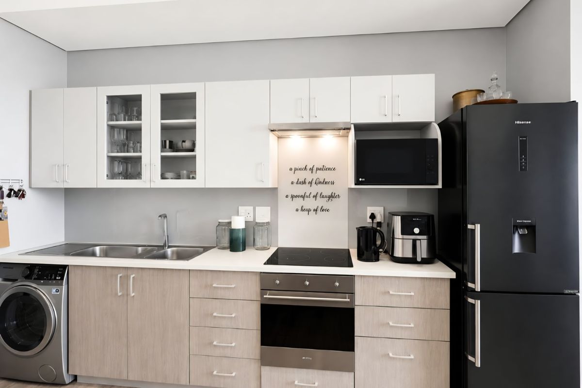 Scenic Serenity Meets Assisted Luxury Living - Photo 2