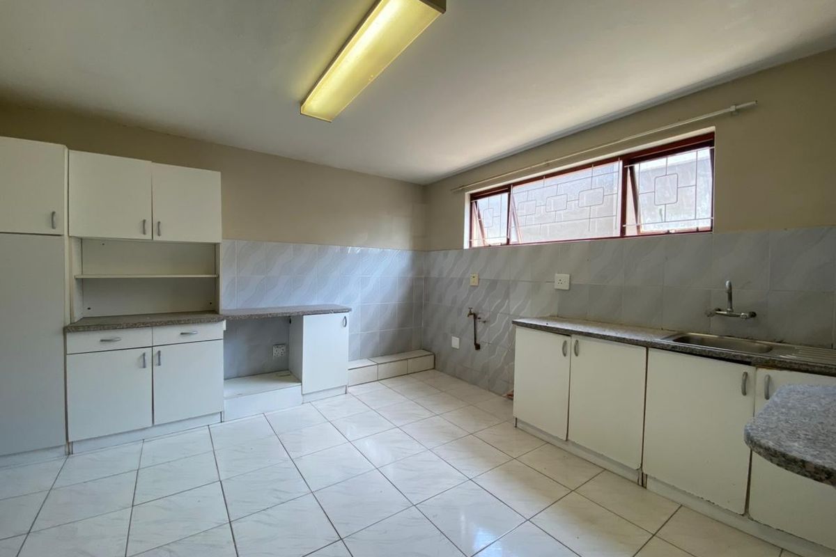 Spacious 2-Bedroom Apartment - Rapson Road, Northdene - Photo 4