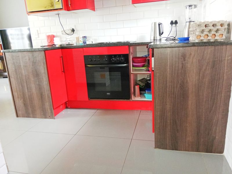 DOUBLE STOREY HOUSE FOR SALE IN MONTANA TUINE, PRETORIA, MODERN FAMILY LIVING IN A PRIME LOCATION - Photo 6