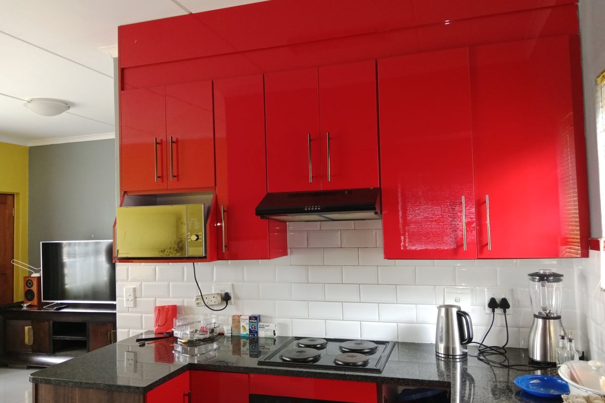 DOUBLE STOREY HOUSE FOR SALE IN MONTANA TUINE, PRETORIA, MODERN FAMILY LIVING IN A PRIME LOCATION - Photo 5