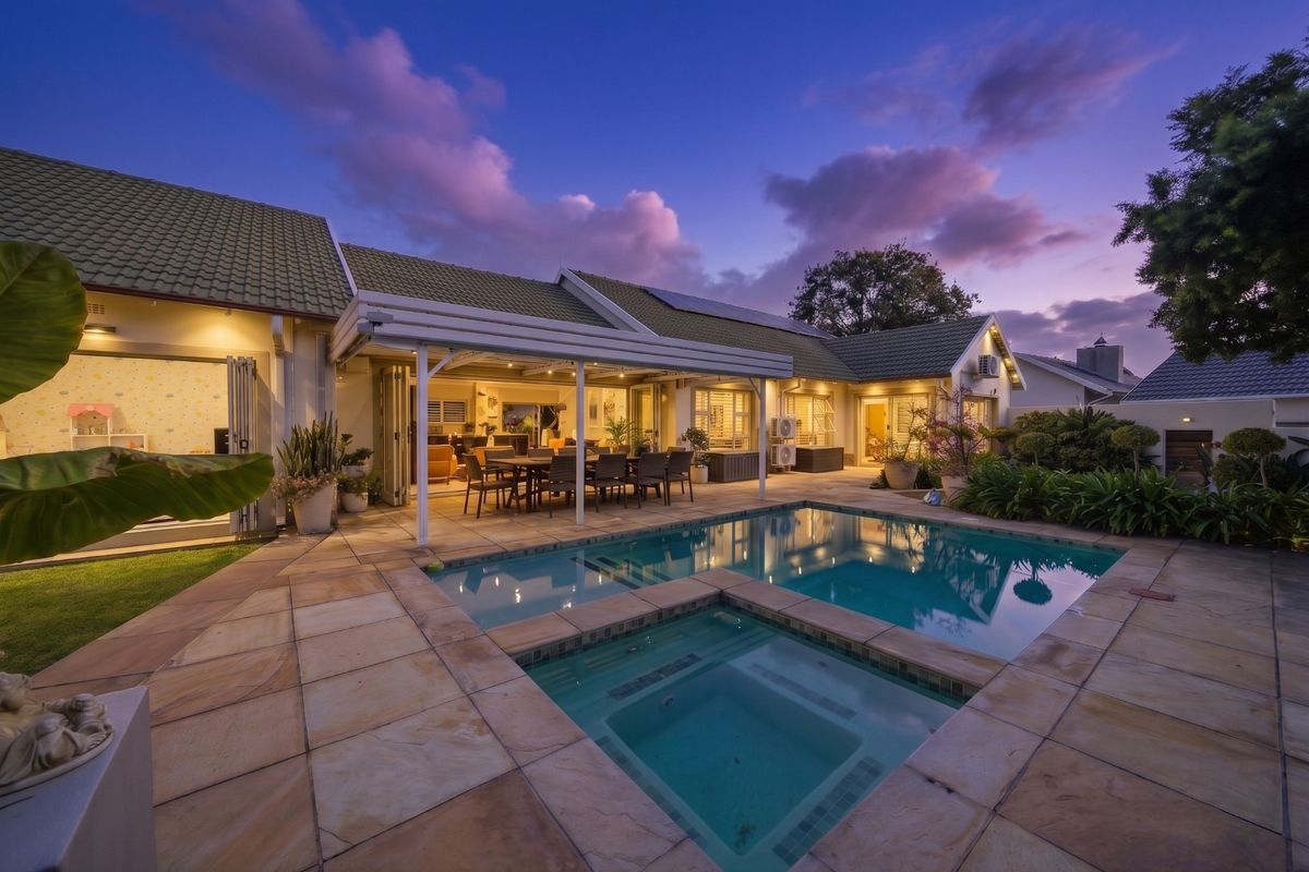 Immaculate Home with Flatlet, Studio and Seamless Indoor-Outdoor Living - Photo 2