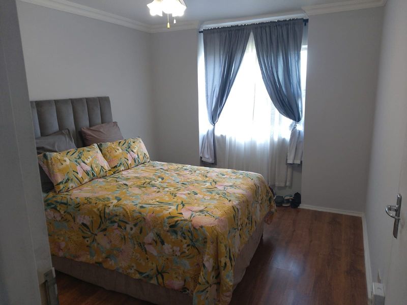 Two bedroom Ground Floor Apartment For Sale in Manor Gardens, Durban, KwaZulu Natal - Photo 9