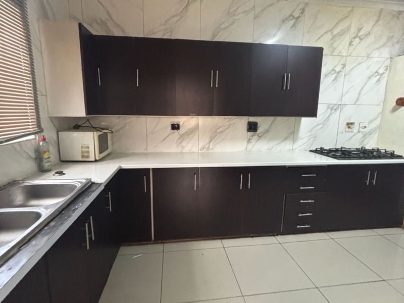 Prime DUT Riverside Investment | Walk to Campus | High Rental Yield next to Golden Horse Casino - Photo 8