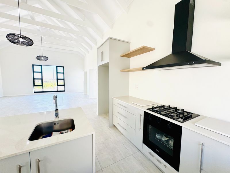 House For Sale in Welgedaan Estate, Saldanha - Photo 7