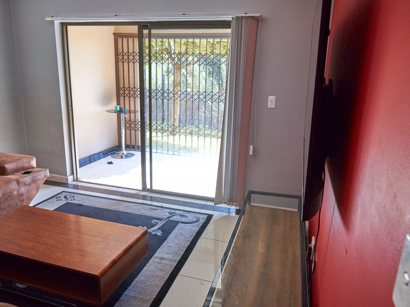 Apartment To Rent in Noordwyk, Midrand - Photo 10