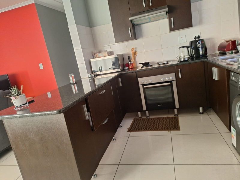 Apartment To Rent in Noordwyk, Midrand - Photo 4