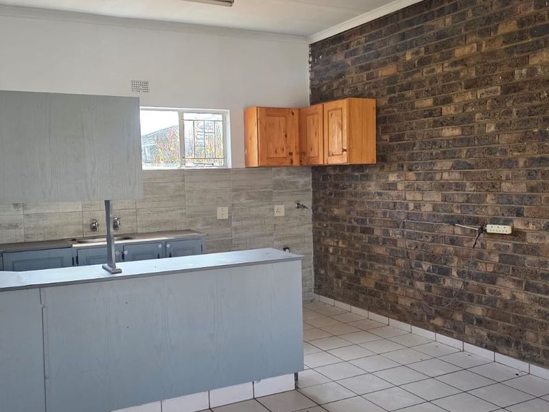 House For Sale in Reyno Ridge, Witbank - Photo 8