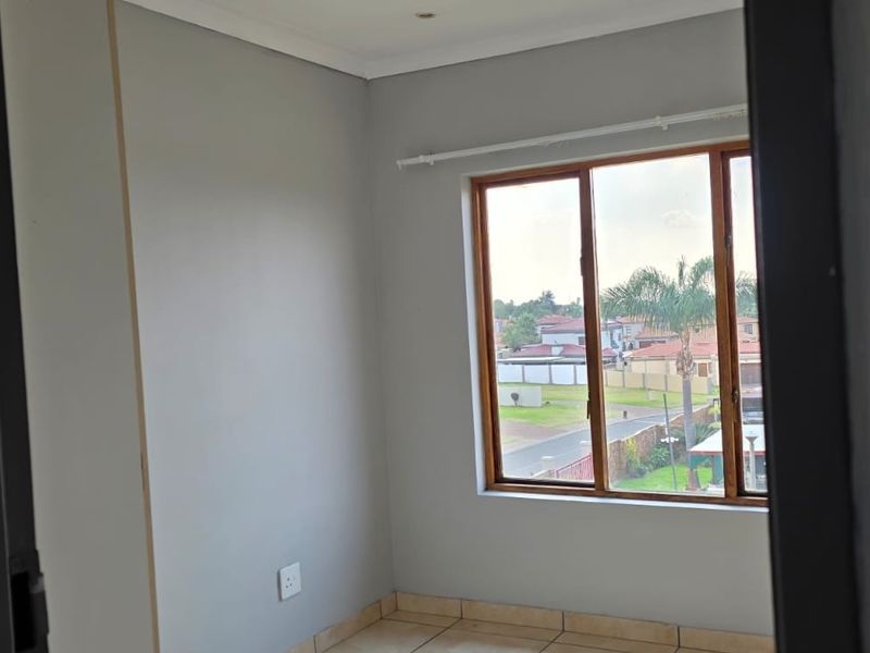House For Sale in Reyno Ridge, Witbank - Photo 10
