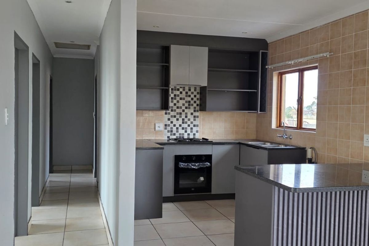 House For Sale in Reyno Ridge, Witbank - Photo 5
