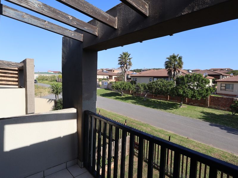 Double Storey Townhouse in Emerald Heights Port Alfred - Photo 4