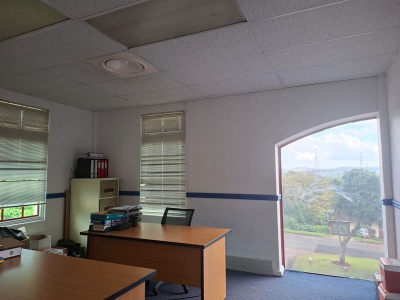 Prime Commercial Office Space for Sale in Empangeni CBD - Photo 3