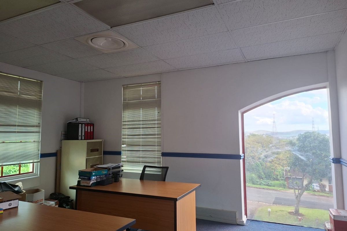 Prime Commercial Office Space for Sale in Empangeni CBD - Photo 3