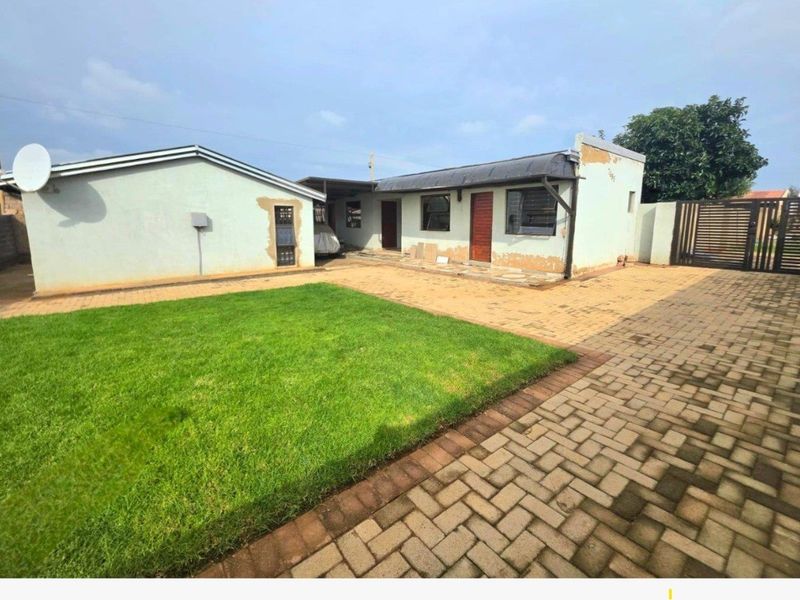 House For Sale in Rietvlei  Krugersdoorp - Photo 9
