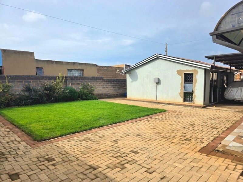 House For Sale in Rietvlei  Krugersdoorp - Photo 10