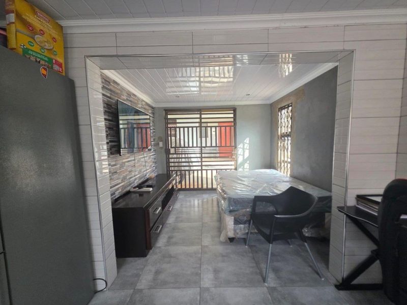 House For Sale in Rietvlei  Krugersdoorp - Photo 3