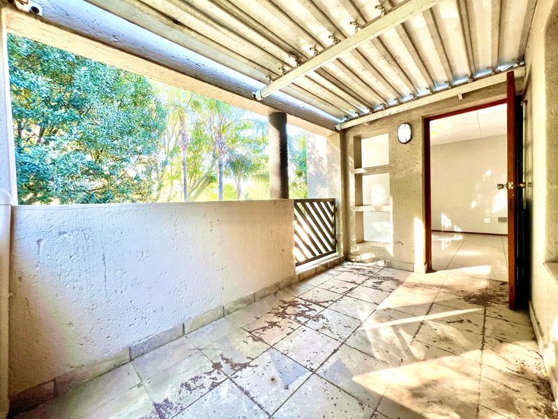 2 Bed Apartment For Sale in Bryanston, Sandton - Photo 1