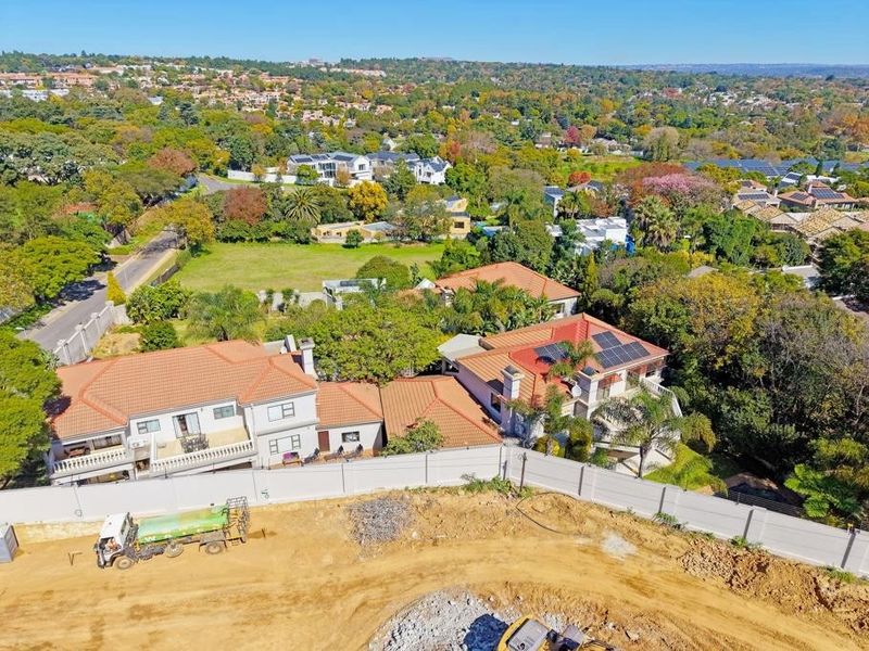 AN EXCLUSIVE BRYANSTON MASTERPIECE | A RARE INVESTMENT OPPORTUNITY - Photo 4