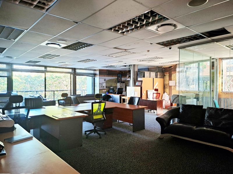 Office To Rent in Westville, Durban, KwaZulu Natal - Photo 4