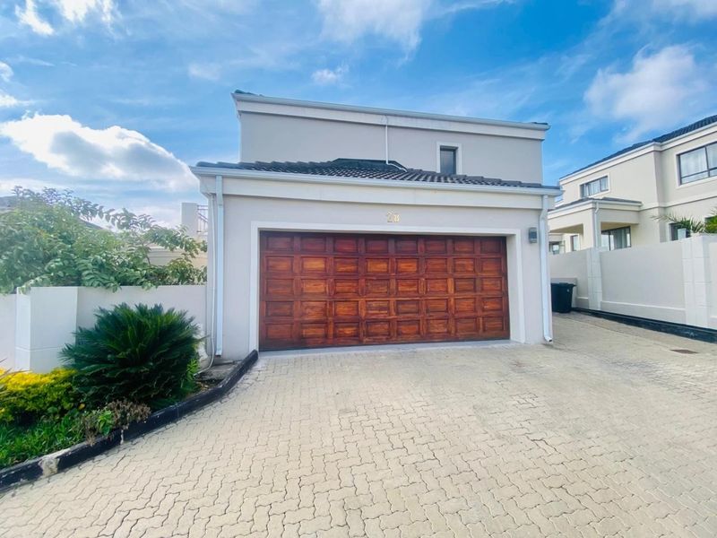 3-BEDROOM 3-BATHROOM 2-CAR GARAGE Townhouse For Sale in La Maison Royal Carlswald, Midrand - Photo 3