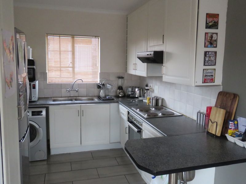 Complex For Sale in Wierdaglen Estate Centurion Gauteng - Photo 9