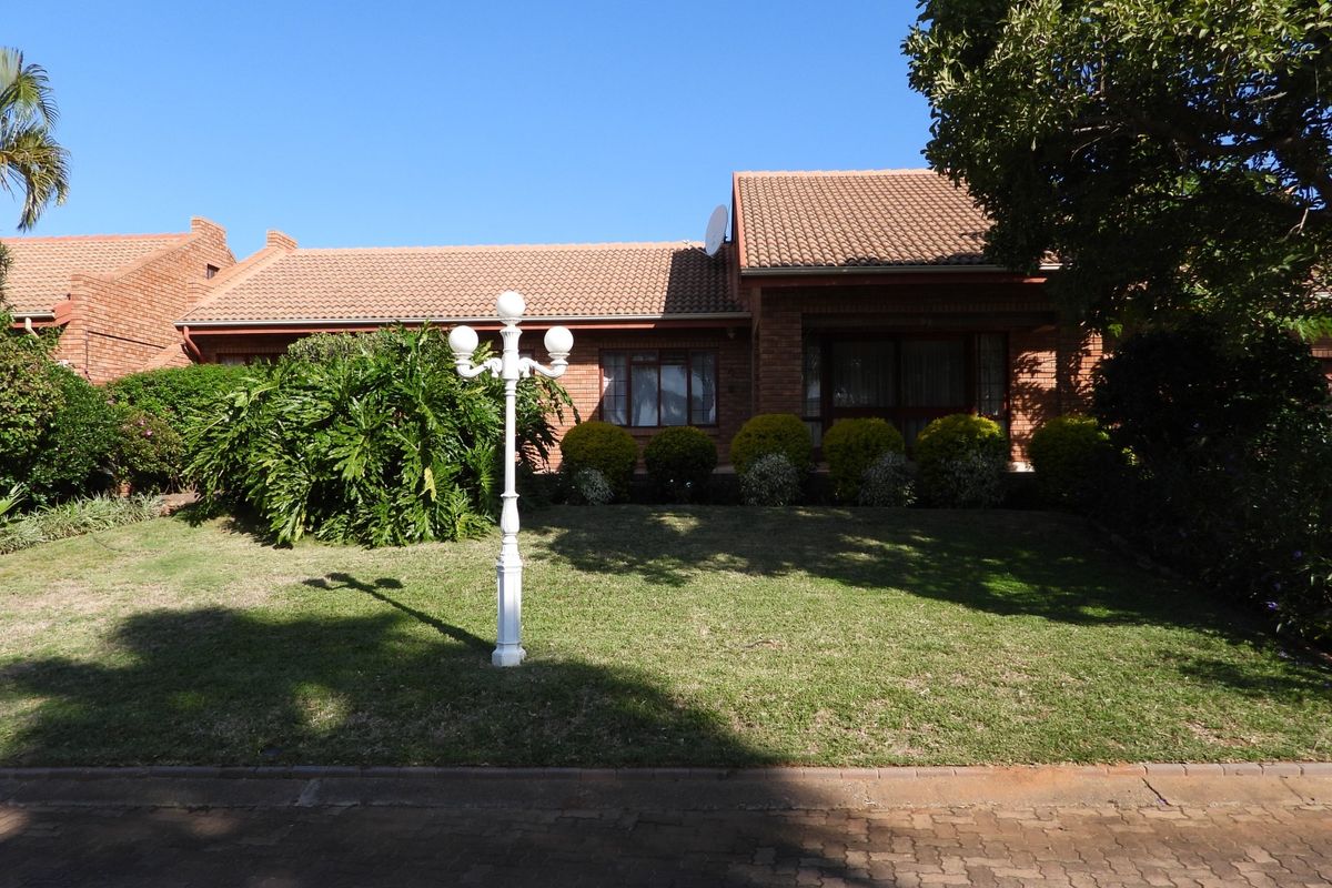 Spacious 3 Bedroom Sectional Title in Bela-Bela - Photo 2