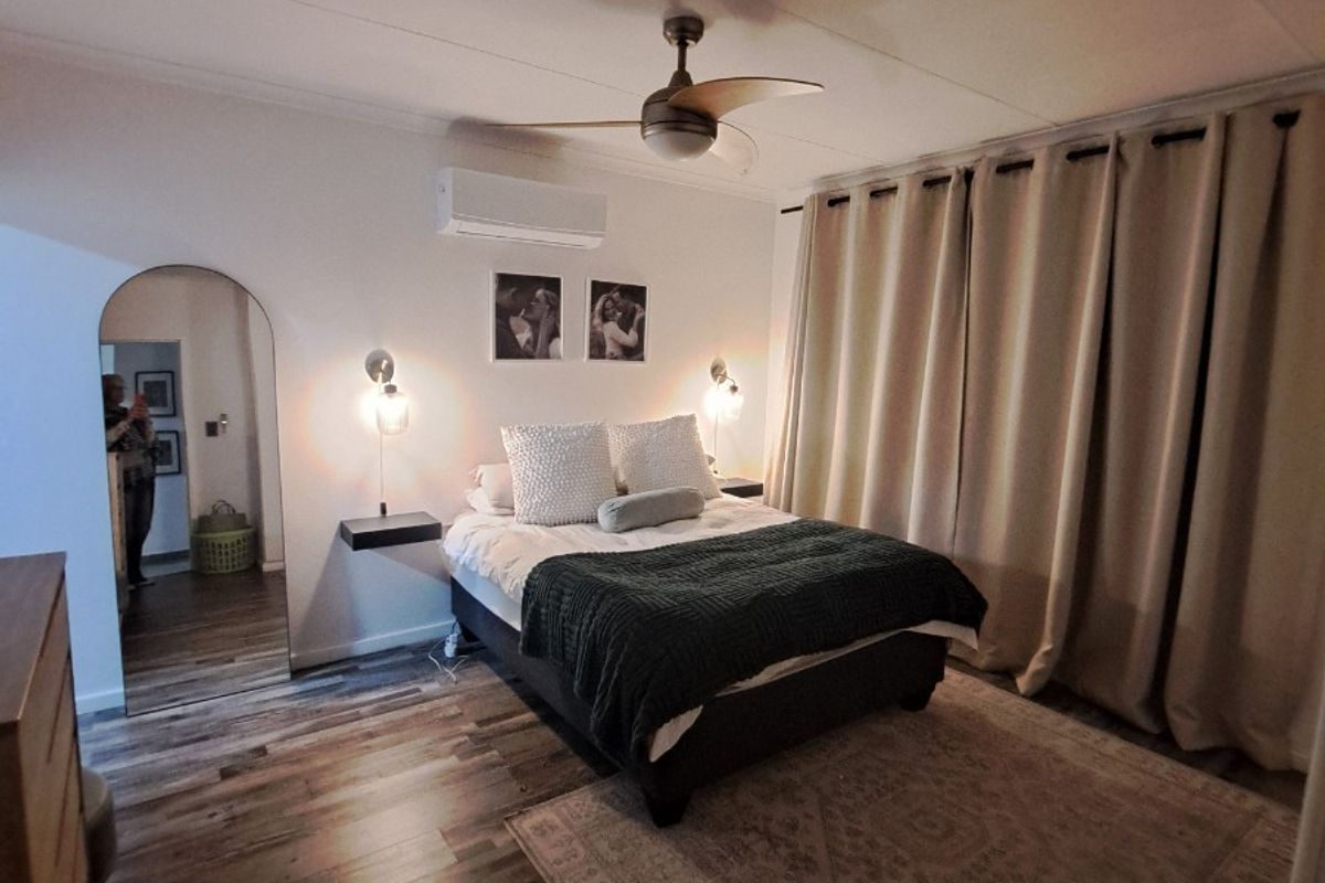 NEWLY RENOVATED. WAITING FOR YOU. - Photo 4