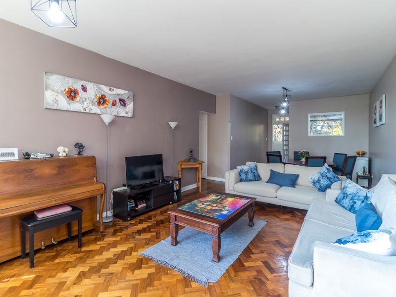 Spacious 3-bedroom 2-bathroom apartment - Photo 6