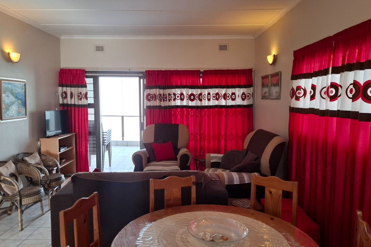 WALK ON THE BEACH, TWO BEDROOM LOCK UP AND GO UNIT - Photo 4