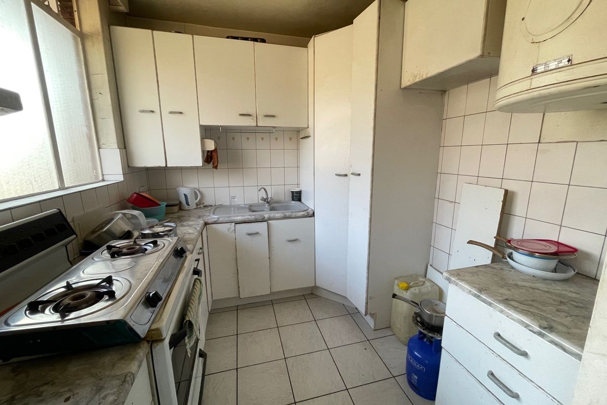 4 Bed Investment Property For Sale in Sunnyside, near UNISA. - Photo 2