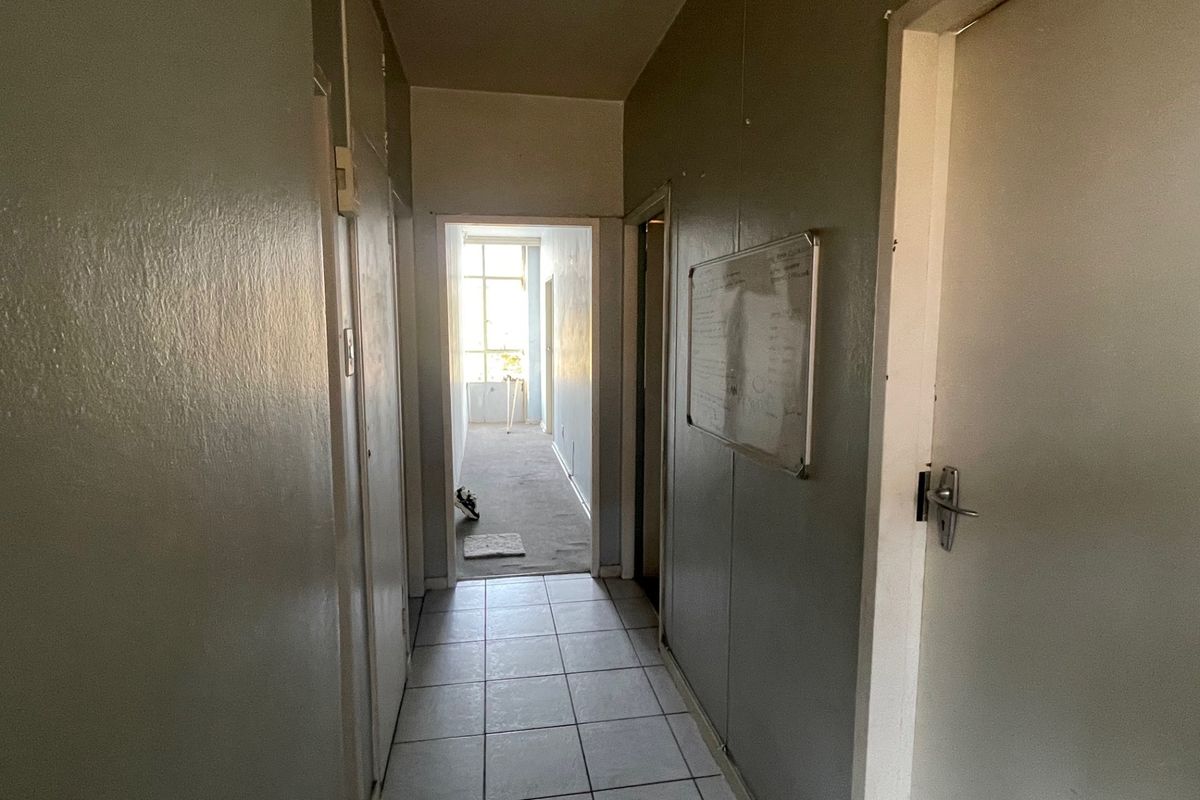 4 Bed Investment Property For Sale in Sunnyside, near UNISA. - Photo 4