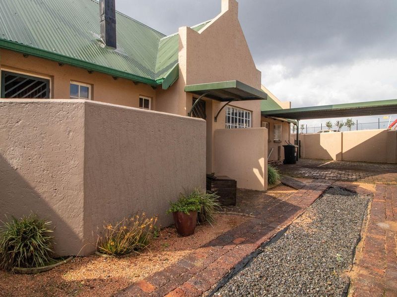 Townhouse For Sale in Witfontein, Kempton Park - Photo 7