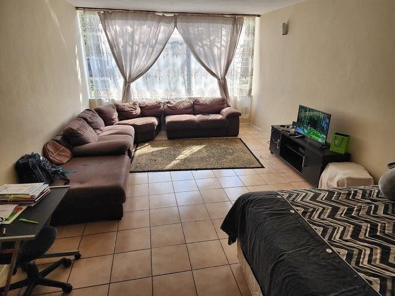 Apartment For Sale in Bonaero Park, Kempton Park - Photo 6