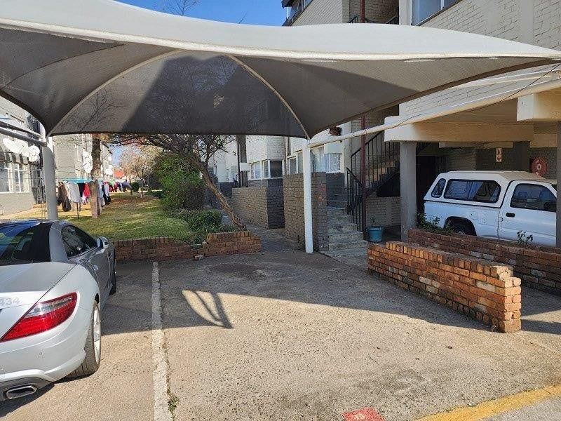 Apartment For Sale in Bonaero Park, Kempton Park - Photo 2