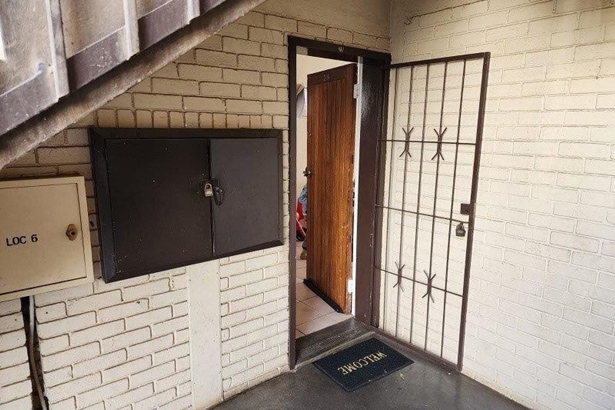 Apartment For Sale in Bonaero Park, Kempton Park - Photo 5