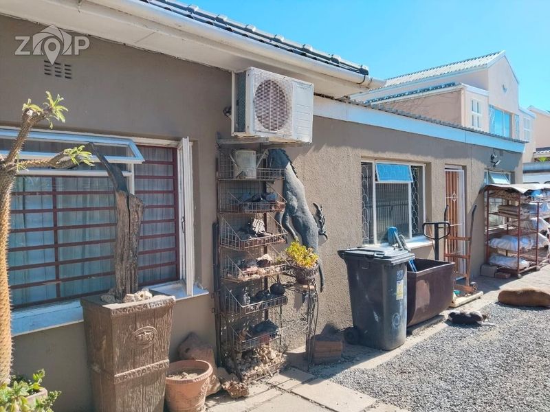 House For Sale in Oakdale, Bellville - Photo 4