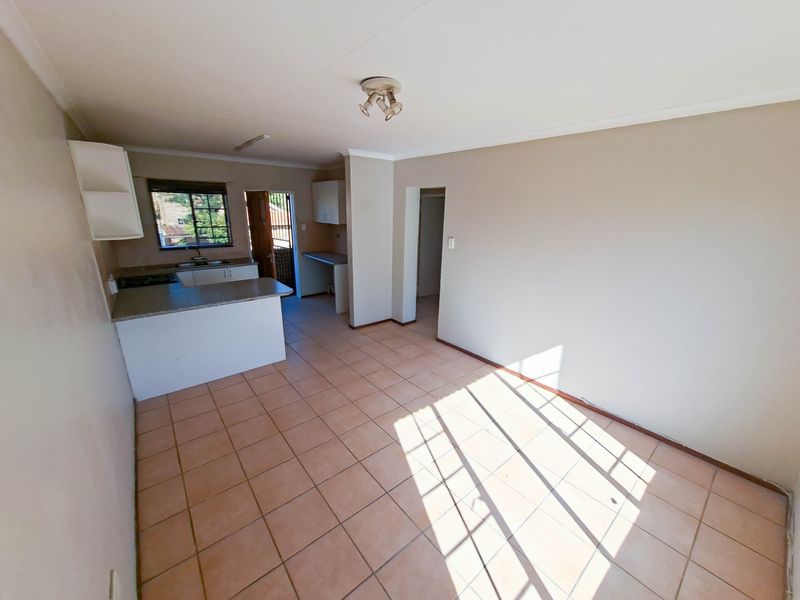 2 Bedroom Apartment For Sale in a Secure Estate - Photo 6
