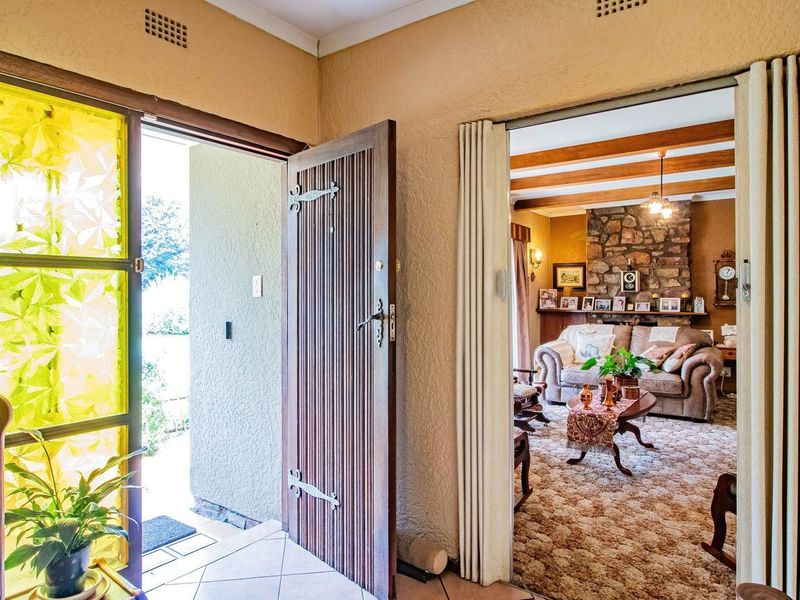 House For Sale in Aston Manor, Kempton Park - Photo 6