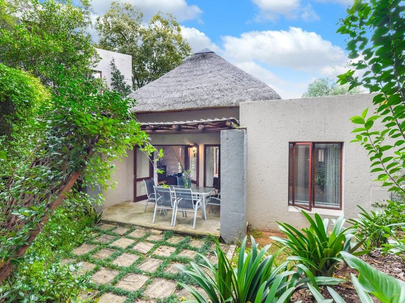 Townhouse For Sale in Jukskei Park, Randburg - Photo 1