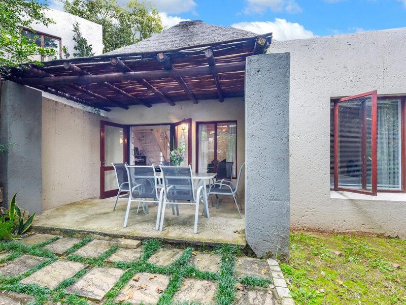 Townhouse For Sale in Jukskei Park, Randburg - Photo 3