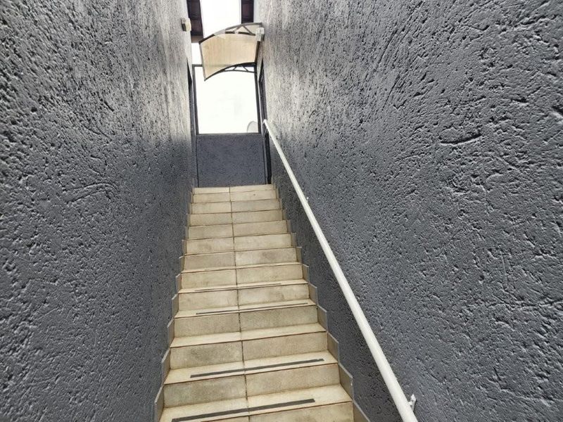 Townhouse For Sale in Glen Marais, Kempton Park - Photo 3