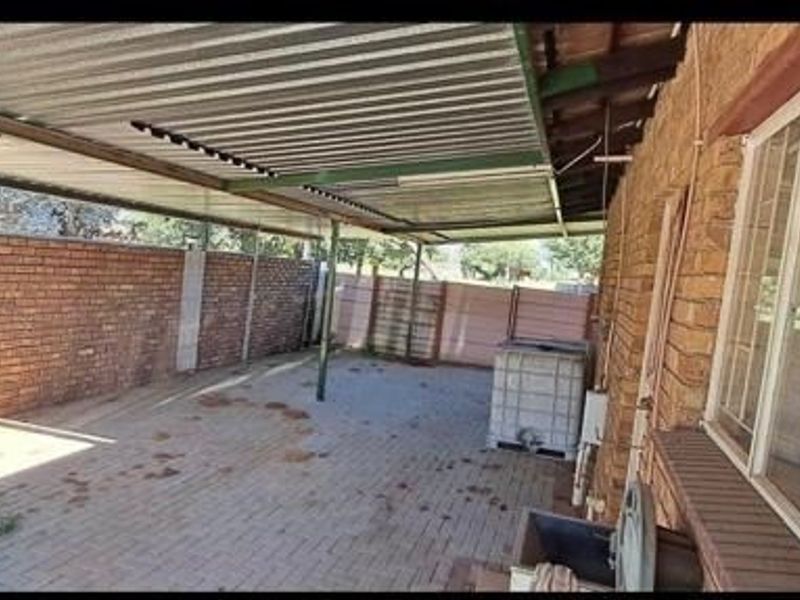 Townhouse For Sale in Bergsig, Heidelberg - Photo 8