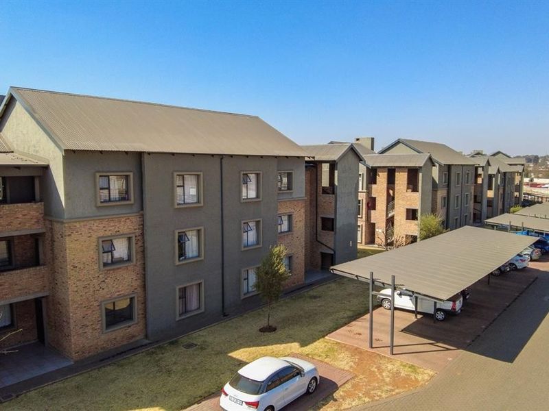 Apartment For Sale in Pomona AH, Kempton Park - Photo 8