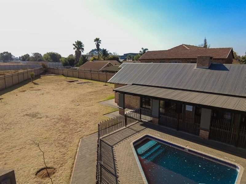 Apartment For Sale in Pomona AH, Kempton Park - Photo 10