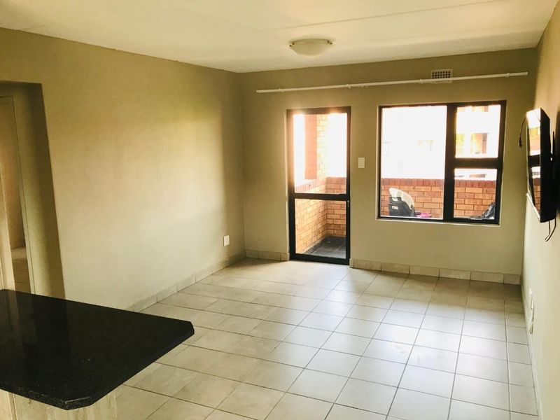 2 Bedroom Apartment For Sale in La Montagne, Pretoria Gauteng - Photo 8
