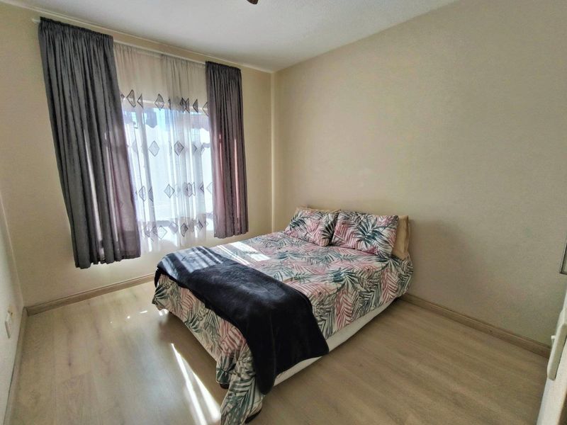 Apartment For Sale in Paulshof, Sandton - Photo 10