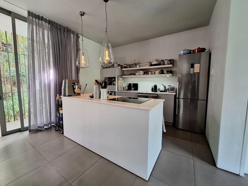 Two Bed Two Bath Apartment For Sale in Dunkirk Estate - Photo 9