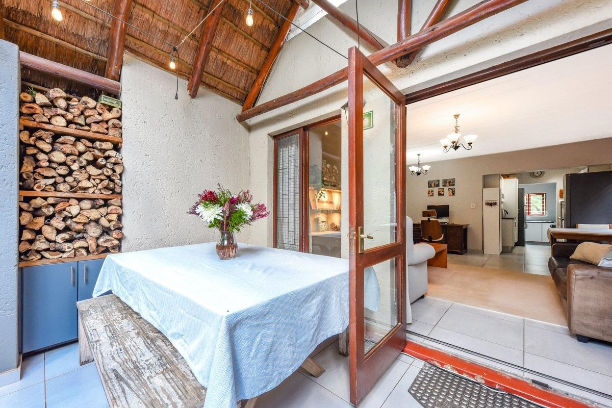 Townhouse For Sale in Jukskei Park, Randburg - Photo 3