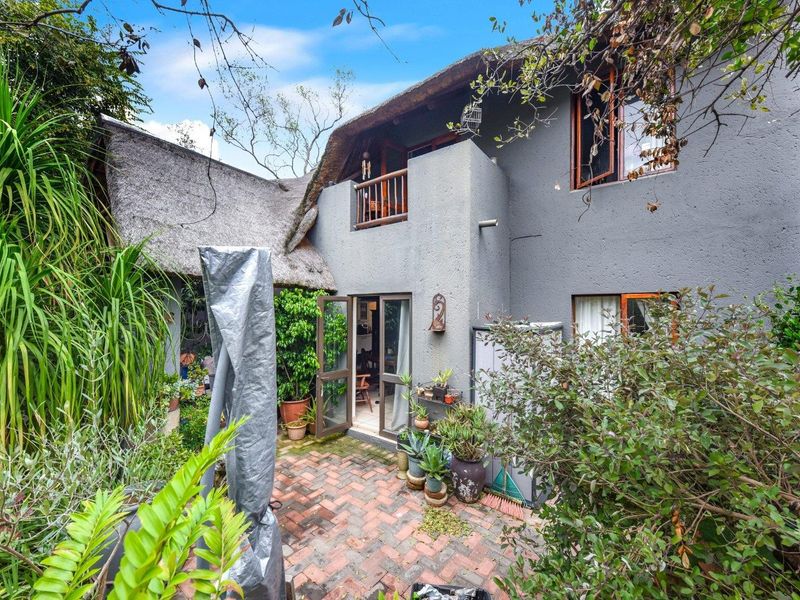 Townhouse For Sale in Jukskei Park, Randburg - Photo 3