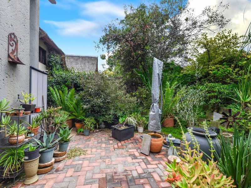Townhouse For Sale in Jukskei Park, Randburg - Photo 4